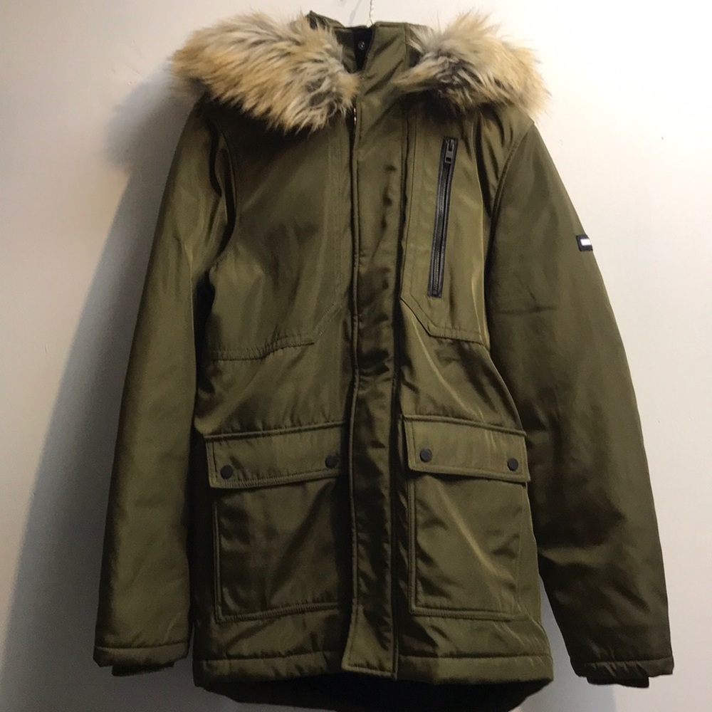Tommy hilfiger puffer hooded jacket